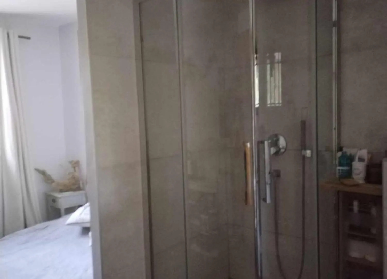 Homestay Ancienne Gare Apartment Arles France